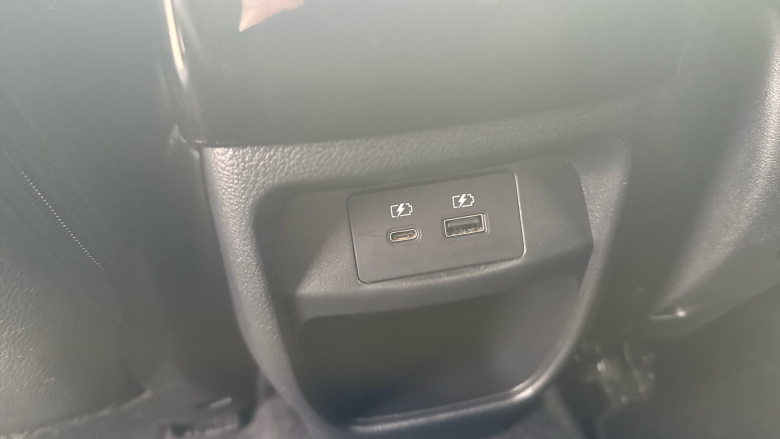 Nissan Juke 1.0 DiG-T Tekna 5dr Petrol Hatchback